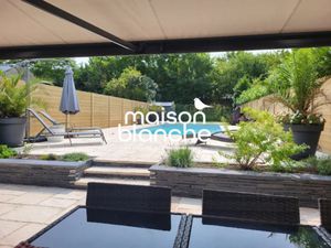 Vente maison 6 pièces 157 m² à Pellouailles-les-Vignes (49112)  435 750 €