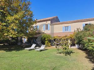 Vente maison 7 pièces 276 m² à Grignan (26230)  585 500 €