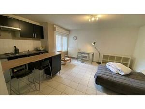 Location appartement 1 pièce 31 m² à Villeurbanne (69100)