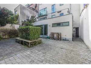 Ixelles  Commerce avec large vitrine à 2 pas du Cimetière