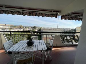 Vente appartement 4 pièces à Mandelieu-la-Napoule (06210)  435 000 €