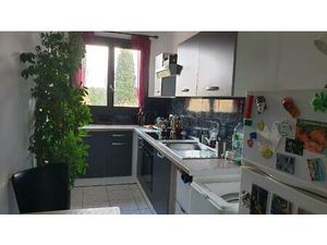 Vente appartement 2 pièces 40 m² Saint-Léonard-de-Noblat (87400)