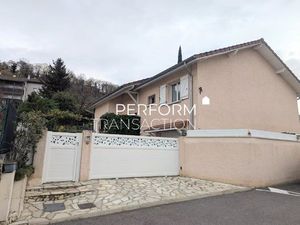 Maison + studio indépendant - Haute performance énergétique B