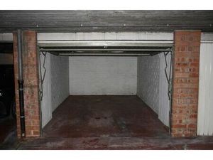 Garage à louer à Av. du Martin-Pêcheur 23-25 Watermael-Boitsfort (VWD15694)