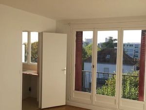 Location appartement 1 pièce 28.15 m² à La Varenne Saint Hilaire (94210)  770 €