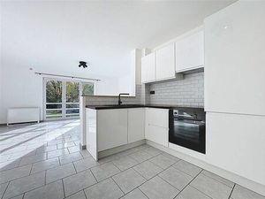 Appartement à vendre avec 2 chambres   Blaton (VBD53365)