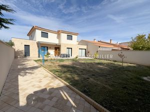 Maison 9pièce(s) 7chambre(s) 244 m² Marignane (13700)