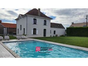 Maison de luxe de 240 m2 en vente Nauroy  Hauts-de-France