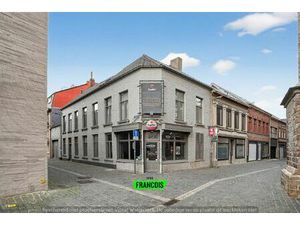 Commercieel te koop in Poperinge met 3 slaapkamers