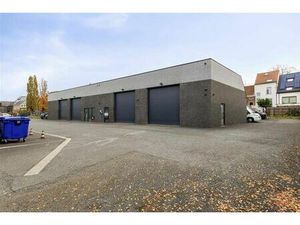 Surface industrielle à louer à Striemenbergstraat 11 Sint-Amandsberg (RBU71532)