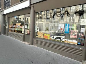 Location commerce 4 pièces 110 m² à Le Puy-en-Velay (43000)