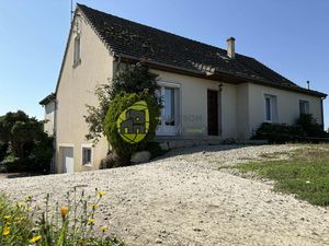 FLEXIBLE AGRICULTURAL PROPERTY ON 33 HECTARES OF ORGANIC MEA