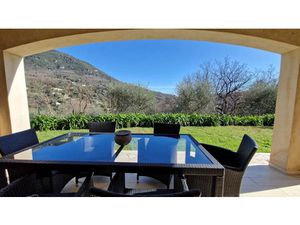 Location meublée appartement 3 pièces 90 m² à Le Bar-sur-Loup (06620)  1 500 €