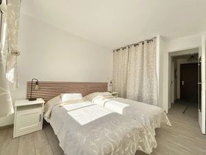 Location meublée appartement 2 pièces 42 m² à Sainte-Maxime (83120)  1 100 €