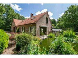 Superbe villa 5 chambres avec piscine à Villers-la-Ville