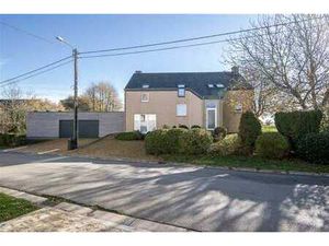 Splendide villa à vendre à Fratin (Etalle) sur un terrain de