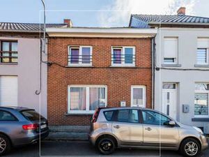 ? Maison 2 façades à rafraîchir – Rue du Hameau 7  7340 Pât