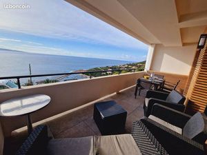 A vendre  appartement T2 bis terrasse vue mer et coursive Cargèse