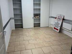 Loue Local commercial