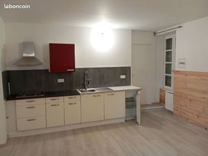 Loue T2 cuisine équipée machine à laver