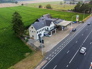 Bien professionnel à louer à Gembloux € 3.000 (LHCL0) - Group Skyimmo | Zimmo