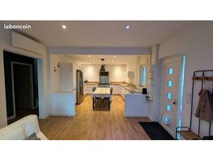 Loue maison meublée centre St Laurent du var