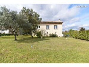Location maison Saint Victor La Coste
