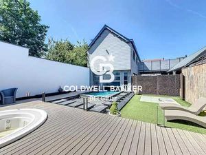 A 10 mn de l'OTAN  immeuble mixte de 750 m² avec loft  activ