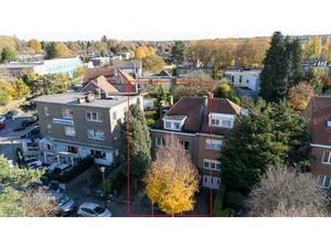 VANDERVELDE - MAISON DE CARACTERE – 6 CHAMBRES - JARDIN