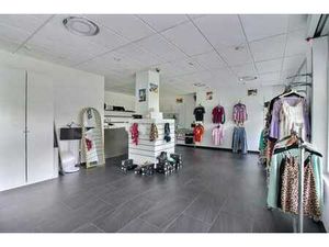 Commerce avec partie logement !!!