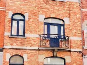 Charmante maison de ville  250m²  4 chambres  2 SDB  jardin