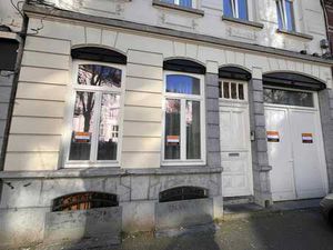 Entrepot de + 600 m²