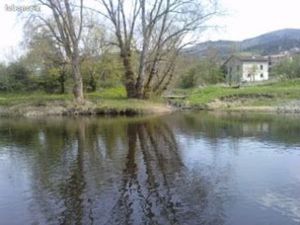 Belle parcelle de terrain bordé par un ruisseau avec son Certificat d’Urbanisme pour bâtir