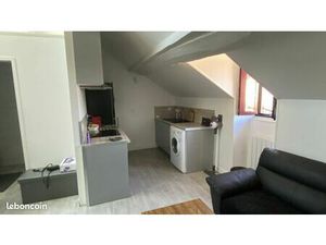 Appartement rénové F2 34 m² plein centre