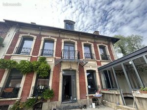 Maison 7 pièces 140 m²