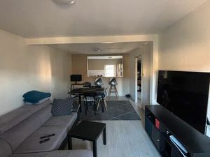 F5 spacieux dans petite résidence