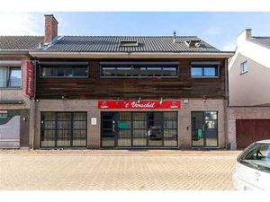 Commerce avec appartement