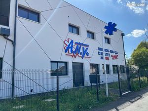 Location local professionnel