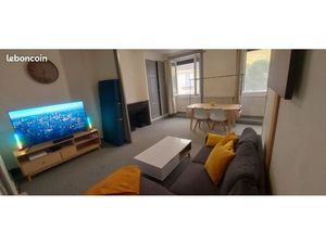 Part. Loue F3 de 80 m²  660 à Lagnieu