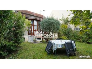 Maison 5 pièces 151 m²