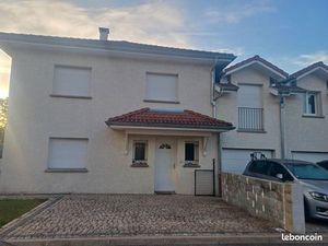 Maison a louer a Flies  Saint-Genis-Pouilly