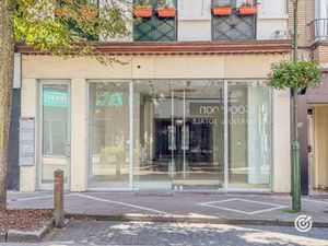 LA CHASSE - Ch de Wavre 689 - Commerce individuelle de 100m²