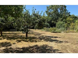 Terrain Saint-Laurent-de-la-Prée m² T- à vendre  137 800 €