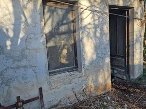 Magnifique terrain arboré de 1000 m² – calme absolu  mer à 10 min