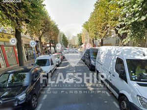 Boutique 180 m² CHOISY LE ROI