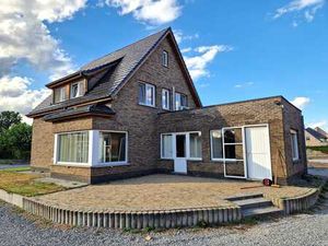 Ruime Woning 3 Slpk + Magazijn / KMO Werkplaats 263m² te ...