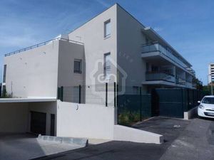 Garage/Stationnement à louer