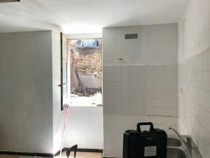 Vds maison dans village proche mer(Aude)