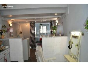 Local commercial 46 m² POINTE-A-PITRE