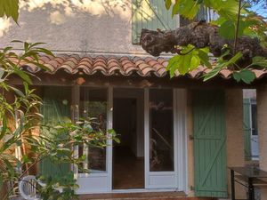 Lorgues  appartement de 44 m2 avec un jardin